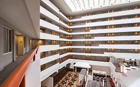 Embassy Suites by Hilton Baltimore at Bwi Airport